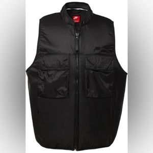 Nike tech fleece utility vest